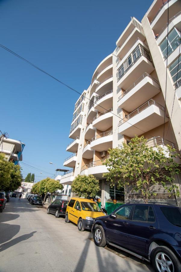 Ami Apartament Vlorë Exterior foto
